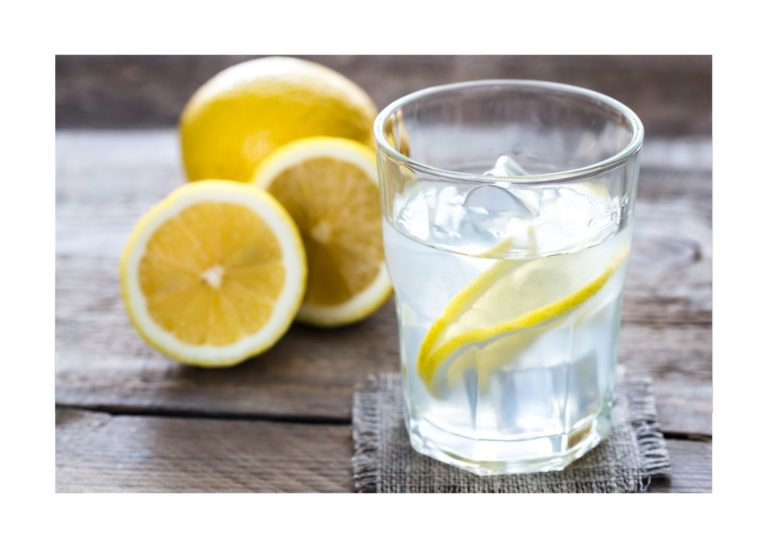 glass of ice lemon water